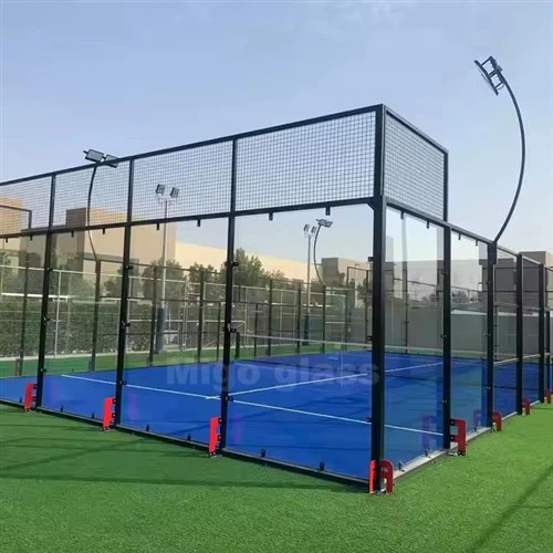 Padel orkansikre glasvægge
